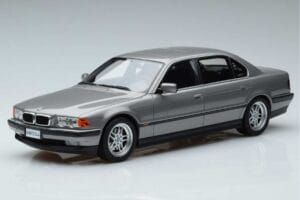BMW 7 Series E38 750iL Otto 1:18 OT952 Živica