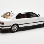 BMW 750iL E38 Asia Exclusive Biely Otto 1:18 OT836 - image 2 of 6