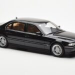 BMW 750iL E38 Čierny Otto 1:18 - image 4 of 6