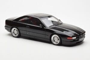 BMW 850 CSi E31 Čierny Otto 1:18 OT827 Živica – obrázok 4 z 6
