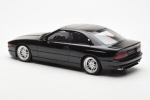 BMW 850 CSi E31 Čierny Otto 1:18 OT827 Živica – obrázok 5 z 6