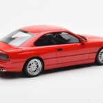 BMW 850 CSi E31 Červený Otto 1:18 - image 2 of 6