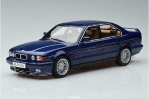 BMW Alpina B10 4.6 E34 Modrý MCG 1:18 MCG18230 Kov