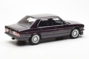 BMW Alpina B7 E24 Turbo Wine Červený Metallic Otto 1:18 OT152 Živica – obrázok 2 z 6