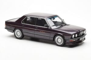 BMW Alpina B7 E24 Turbo Wine Červený Metallic Otto 1:18 OT152 Živica – obrázok 4 z 6
