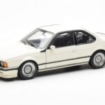 BMW M635 CSi E24 Biely Dealer Edition AUTOart 1:18