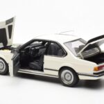 BMW M635 CSi E24 Biely Dealer Edition AUTOart 1:18 - image 5 of 8