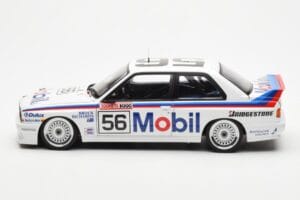 BMW M3 E30 #56 P. Brock / J. Richards Mobil Bathurst 1000 1988 AUTOart 1:18 88847 Kov – obrázok 4 z 9