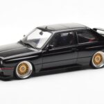 BMW M3 E30 Sport Evolution Čierny Custom Wheels AUTOart 1:18