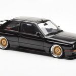 BMW M3 E30 Sport Evolution Čierny Custom Wheels AUTOart 1:18 - image 6 of 8