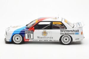 BMW M3 E30 #11 S. Soper Warsteiner DTM 1991 AUTOart 1:18 89146 Kov – obrázok 4 z 8