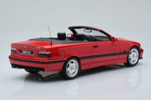 BMW M3 E36 Kabriolet Červený Otto 1:18 OT1048 Živica – obrázok 2 z 6
