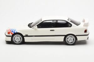 BMW M3 E36 Lightweight Biely Otto 1:18 OT569 Živica – obrázok 3 z 6