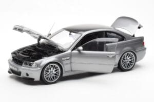 BMW M3 E46 CSL Šedý Kyosho 1:18 80430302734 Kov – obrázok 2 z 8