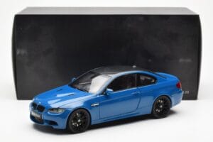 BMW M3 E92 Laguna Seca Blue Kyosho 1:18 08734LBL Kov – obrázok 8 z 8
