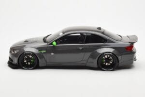 BMW M3 E92 LBWK Liberty Walk Šedý GT Spirit 1:18 GT127 Živica – obrázok 3 z 6