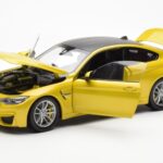 BMW M4 F82 Austin Žltý Metallic Paragon 1:18 - image 2 of 8