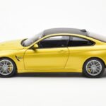 BMW M4 F82 Austin Žltý Metallic Paragon 1:18 - image 4 of 8
