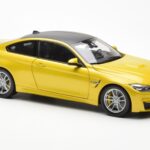 BMW M4 F82 Austin Žltý Metallic Paragon 1:18 - image 6 of 8