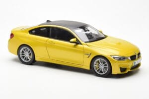 BMW M4 F82 Austin Žltý Metallic Paragon 1:18 80432339606 Kov – obrázok 6 z 8