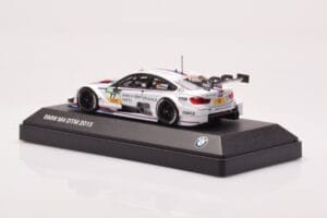 BMW M4 F82 #77 M. Tomczyk BMW M Performance Parts DTM 2015 Minichamps 1:43 80422405594 Kov – obrázok 3 z 4