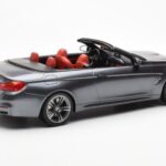 BMW M4 F83 Kabriolet Šedý GT Spirit 1:18 - image 2 of 6