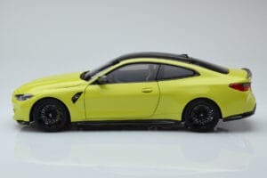 BMW M4 G82 Žltý Edícia Predajcu Minichamps 1:18 80435A51949 Kov – obrázok 4 z 8
