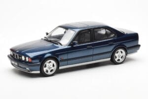 BMW M5 E34 Modrý Metallic Otto 1:18 OT576