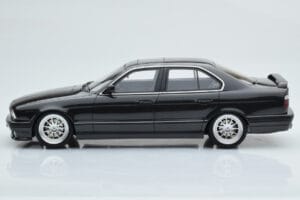 BMW M5 E34 Hartge Čierny Otto 1:18 OT362B Živica – obrázok 3 z 6