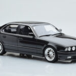 BMW M5 E34 Hartge Čierny Otto 1:18 - image 6 of 6