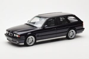BMW M5 E34 Touring Diamond Čierny Otto 1:18 OT198