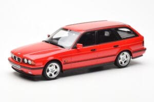 BMW M5 E34 Touring Červený Otto 1:18 OT951