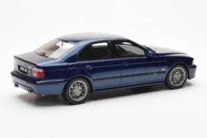 BMW M5 E39 Avus Blue Paint Issue Otto 1:18 OT070 Živica – obrázok 2 z 6