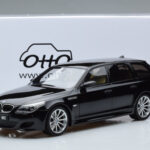 BMW M5 E61 Touring Čierny Otto 1:18 - image 6 of 6