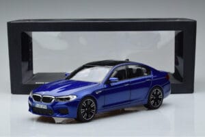 BMW M5 F90 Marina Bay Modrý Norev 1:18 80432454783 Kov – obrázok 7 z 7