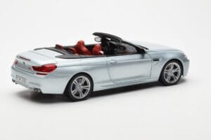 BMW M6 F12 Kabriolet Silverstone Strieborný II Paragon 1:18 80432253656 Kov – obrázok 3 z 8