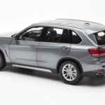 BMW X5 F15 Space Šedý Paragon 1:18 80432318988 - image 7 of 8