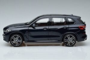 BMW X5 G05 Modrý Norev 1:18 183283 Kov – obrázok 4 z 7