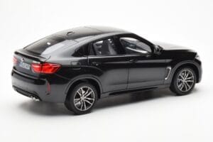 BMW X6 M F86 Sapphire Čierny Metallic Norev 1:18 80432364887 Kov – obrázok 3 z 8