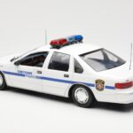 Chevrolet Caprice Cheyenne Polícia UT Models 1:18 - image 5 of 6