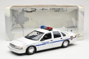 Chevrolet Caprice Cheyenne Polícia UT Models 1:18 21025 Kov – obrázok 6 z 6