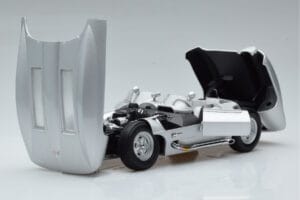 Chevrolet Corvette C1 Stingray Concept AUTOart 1:18 71000 Kov – obrázok 2 z 8