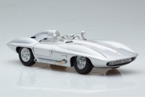 Chevrolet Corvette C1 Stingray Concept AUTOart 1:18 71000 Kov – obrázok 6 z 8