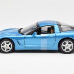Chevrolet Corvette C5 Modrý Metalíza UT Models 1:18 - image 3 of 6