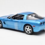 Chevrolet Corvette C5 Modrý Metalíza UT Models 1:18 - image 5 of 6