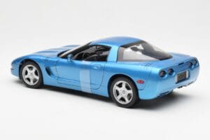 Chevrolet Corvette C5 Modrý Metalíza UT Models 1:18 21004 Kov – obrázok 5 z 6