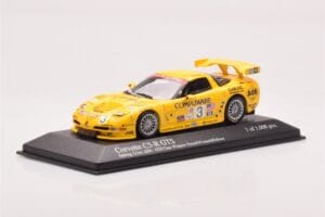 Chevrolet Corvette C5R #3 O. Gavin / J. O'Connell / R. Fellows Sebring 12 Hours 2003 Minichamps 1:43 400031403 Kov – obrázok 2 z 4