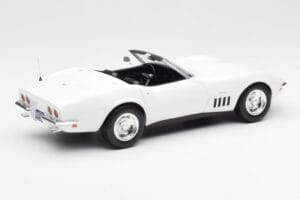 Chevrolet Corvette C3 Kabriolet Can-Am Biely Norev 1:18 189038 Kov – obrázok 2 z 6