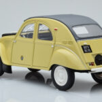 Citroen 2CV Sahara Žltý Otto 1:18 - image 5 of 6