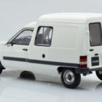 Citroen C15 E Biely Otto 1:18 - image 4 of 6